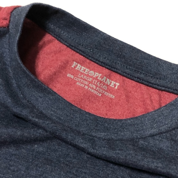 Free Planet Kids T-Shirt Long Sleeve Crewneck L - Picture 11 of 13